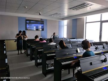数码钢琴教室设备及安装调试 北京星锐恒通厂家直销